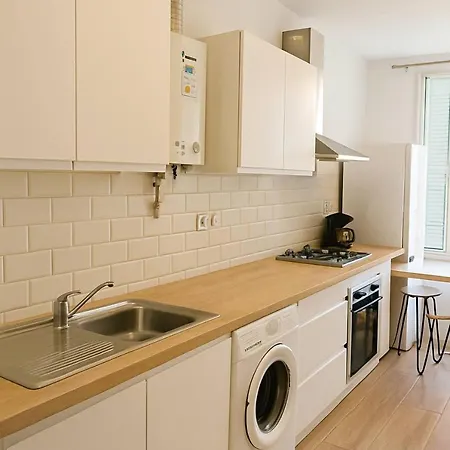 Апартаменты Deluxe Moderne, Proche Centre-ville, Centre *